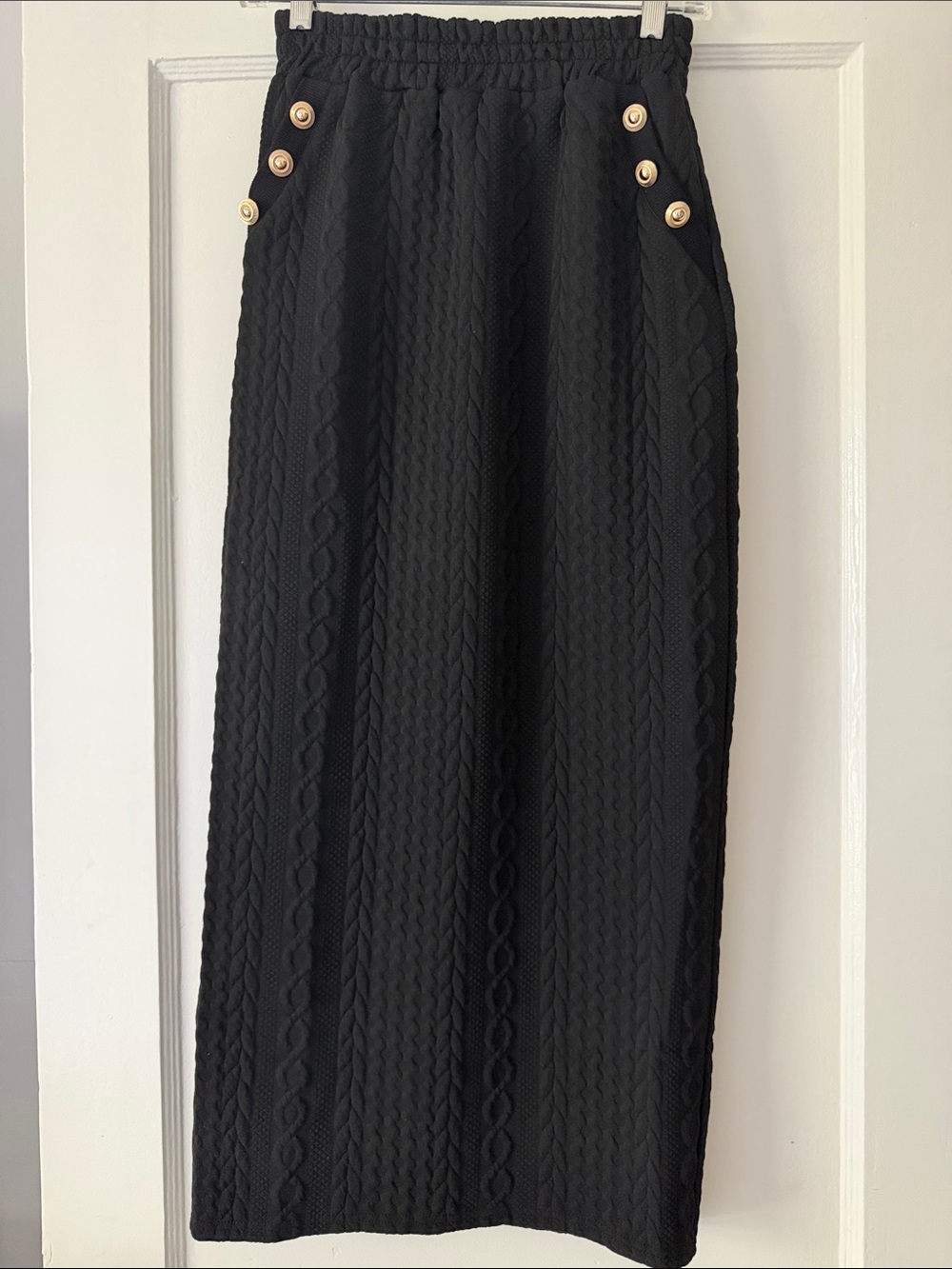 Maxi Cable Knit Skirt - Picture 5 of 13